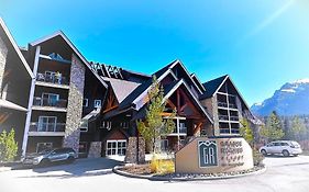 Luxury Two Queen Beds Condo - Grande Rockies Resort Indoor Parking Pool Hot Tub Gym